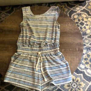 **Stitch Fix** Super comfy Romper